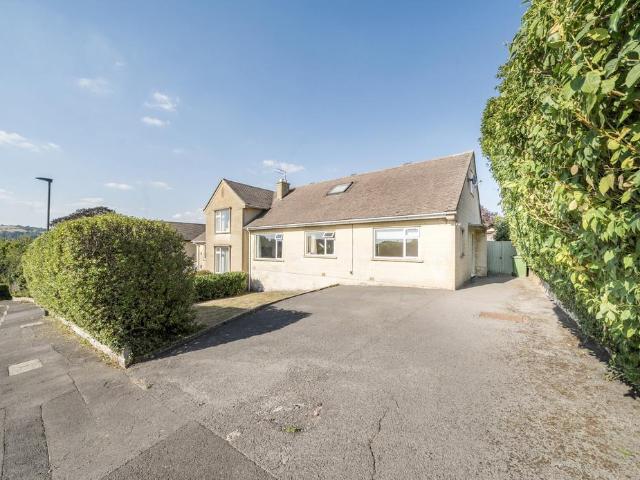 Bungalow for sale in Grosvenor, Dulcote