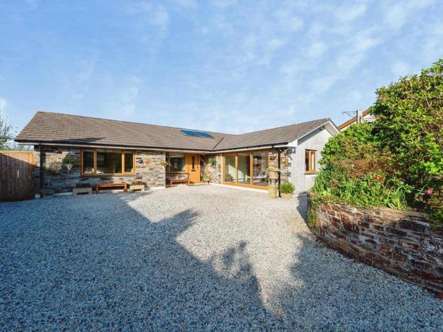 Bungalow for sale in Hellandbridge, Cornwall