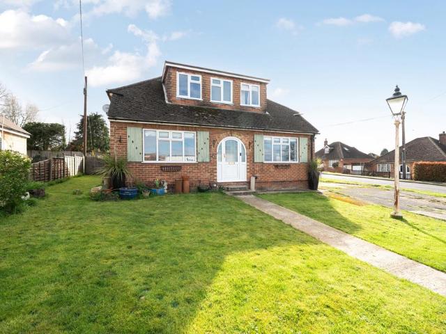 House for sale in Wanborough, Westborough
