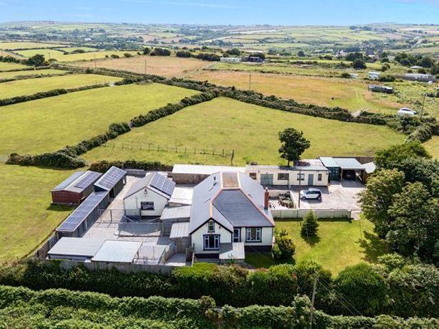 House for sale in Brea, Roseworthy