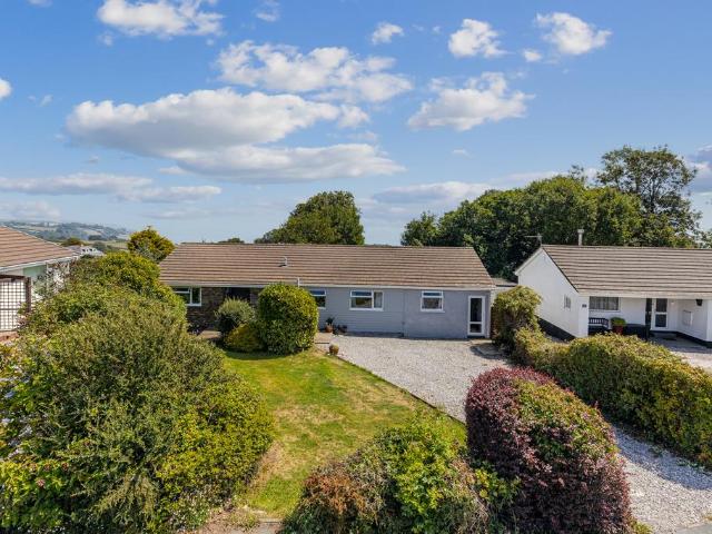Bungalow for sale in Strode, Devon