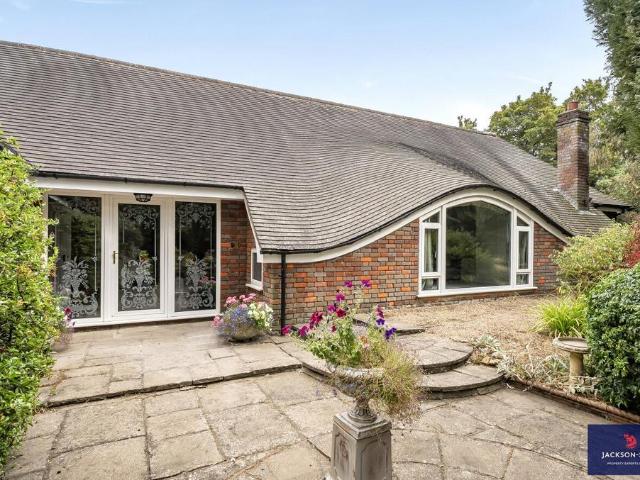 Bungalow for sale in Haynes, Bedfordshire