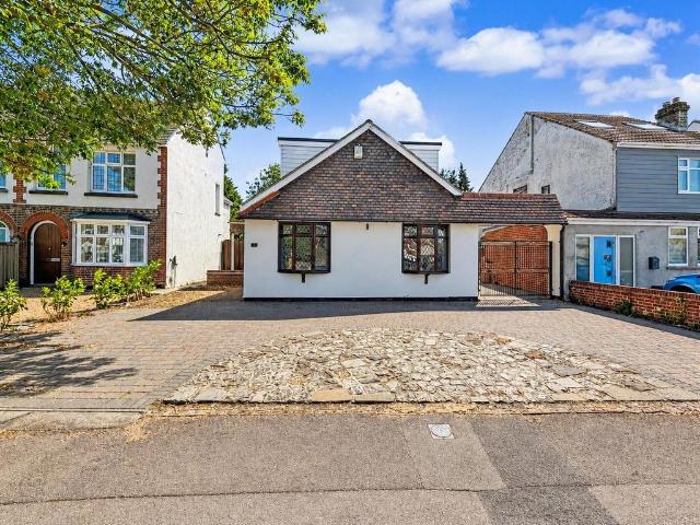 Bungalow for sale in Wigmore, Gillingham
