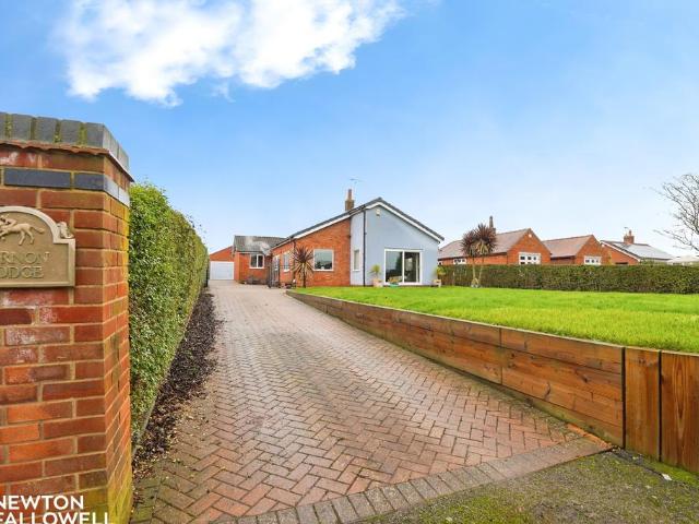 Bungalow for sale in North Leverton with Habblesthorpe, Costhorpe