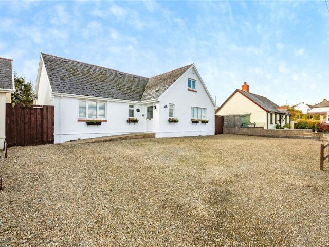Bungalow for sale in Clydau, Tegryn
