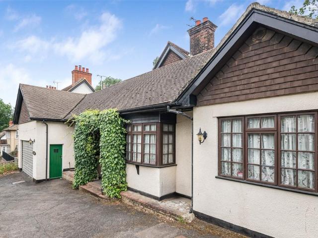 Bungalow for sale in Radlett, Hertfordshire