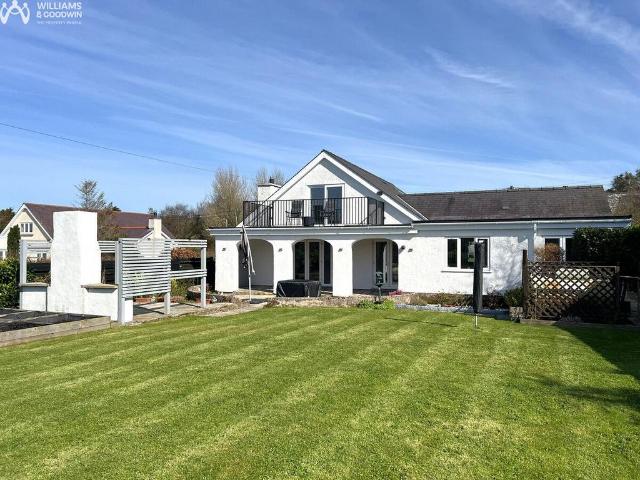 Bungalow for sale in Wales