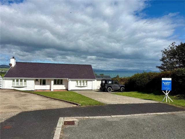 Bungalow for sale in Wales