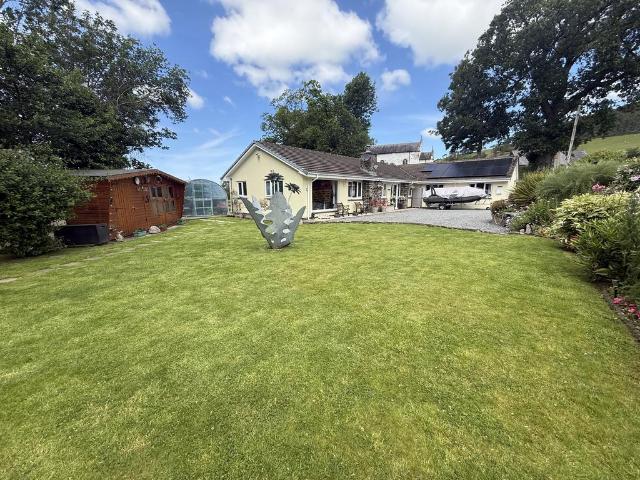 Bungalow for sale in Wales
