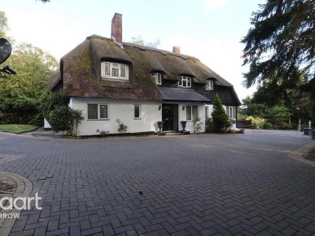 Bungalow for sale in Greater London