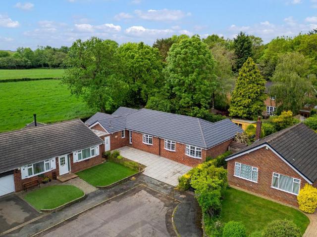 Bungalow for sale