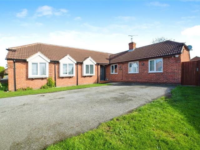 Bungalow for sale in Alverton, East Midlands