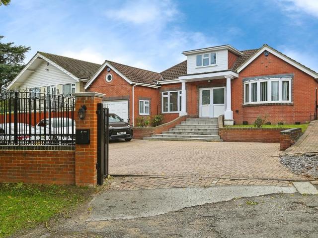 Bungalow for sale in Bluebell Hill, Bourne Vale