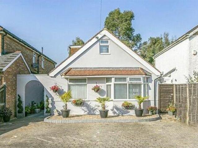 House for sale in London Borough of Hounslow, Feltham