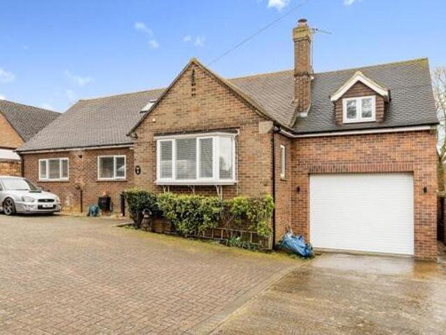 House for sale in Evershot, Oxfordshire