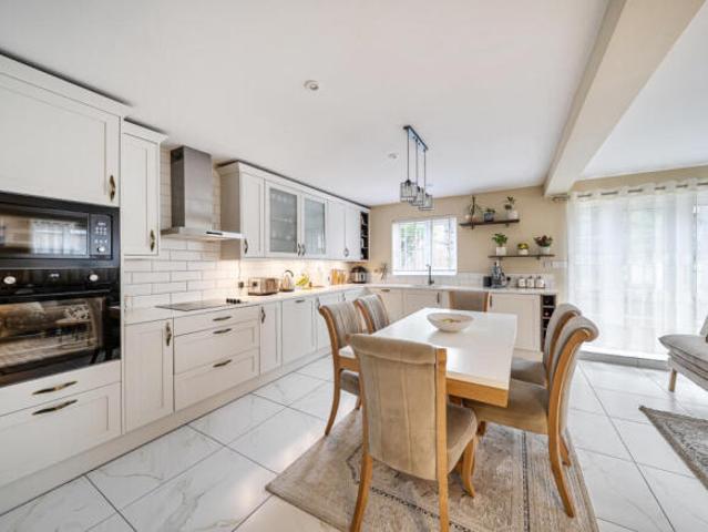 Bungalow for sale in The Slade, Oxfordshire