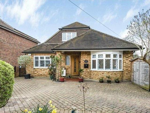 House for sale in Row Town, Surrey