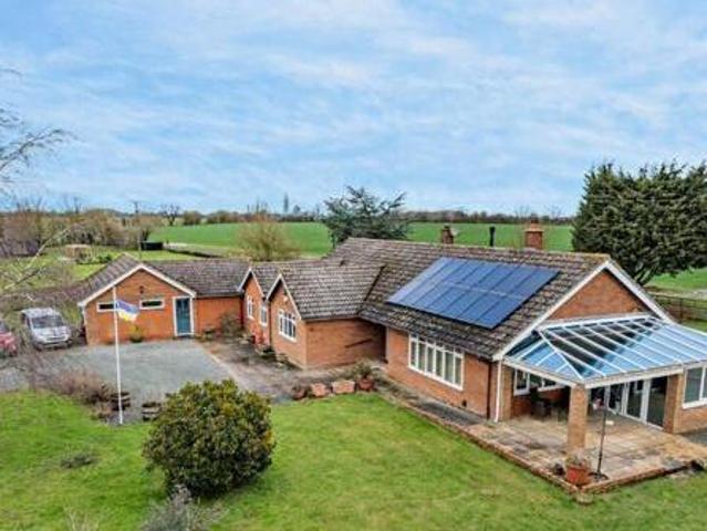 House for sale in Key Street, Suffolk