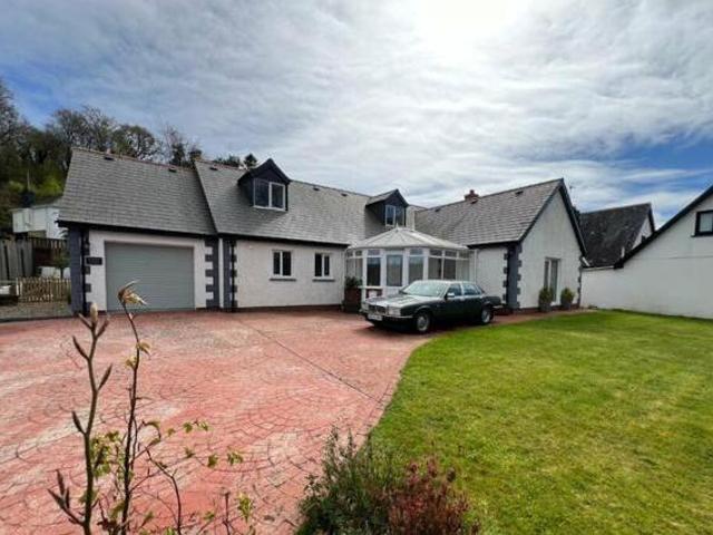 House for sale in Newcastle Emlyn, Wales