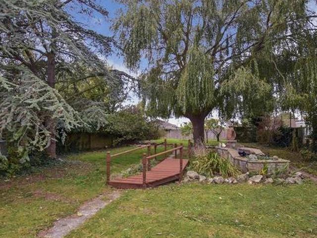 House for sale in Lyons, Greater London