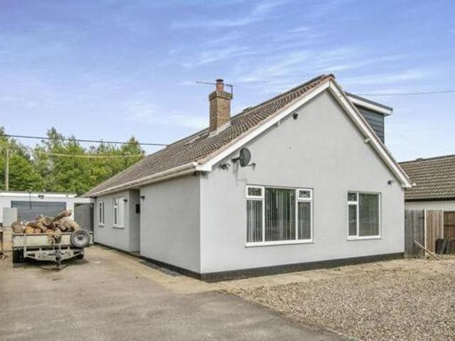 House for sale in East Bank, Norfolk