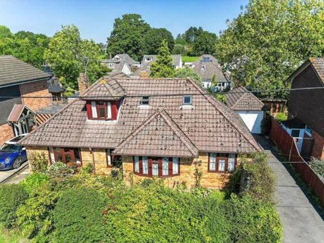 House for sale in Barton Stacey, Hampshire