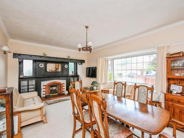 Bungalow for sale in Great Crosby, Sefton