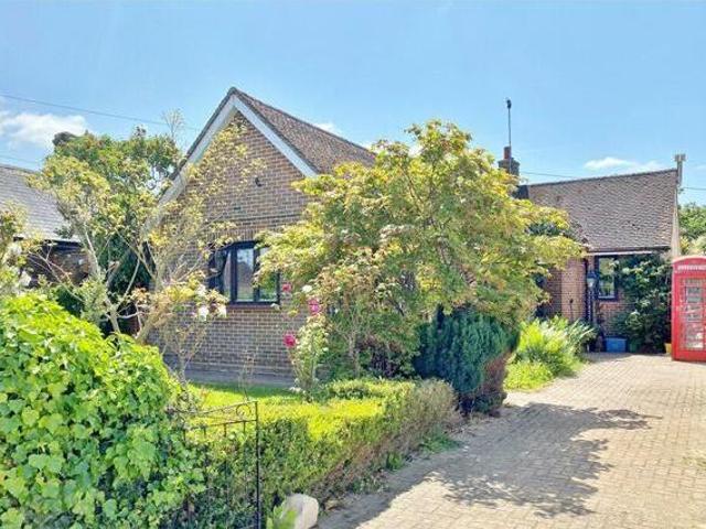 House for sale in London Borough of Hounslow, Feltham