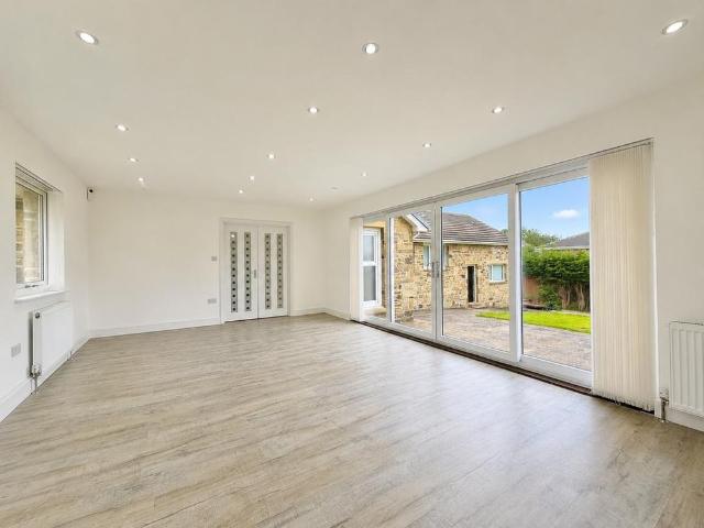 House for rent in Fixby, West Yorkshire