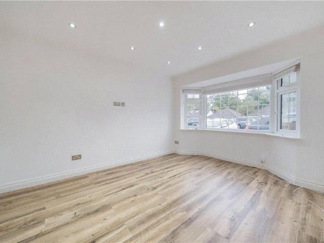 House for rent in Watford Rural, Batchworth