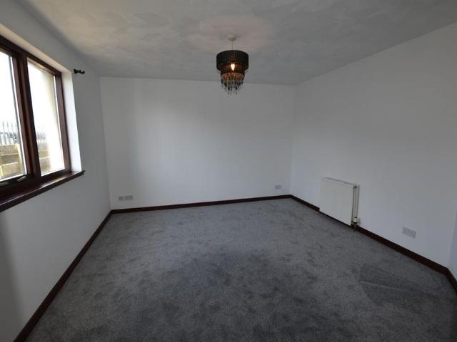 House for rent in Green Close, Warwickshire