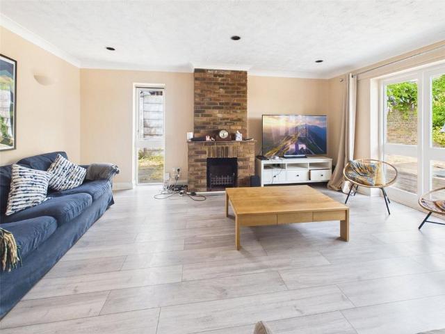 House for rent in Strawberry Hill, Greater London