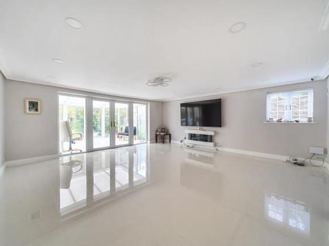 House for rent in Evershot, Oxfordshire