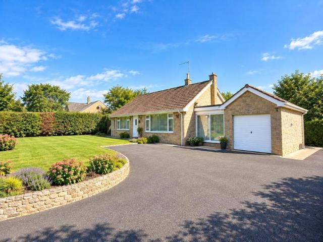 Bungalow for sale in Wincanton, Somerset