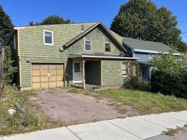 House for sale in Riverside, Burlington