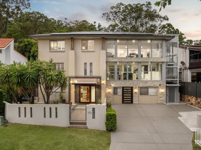 House for sale in Toombul, Queensland