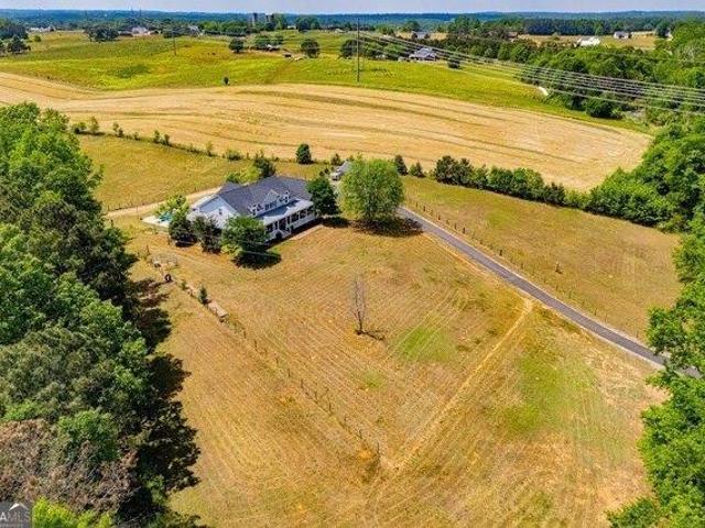 House for sale in Carrollton, Georgia