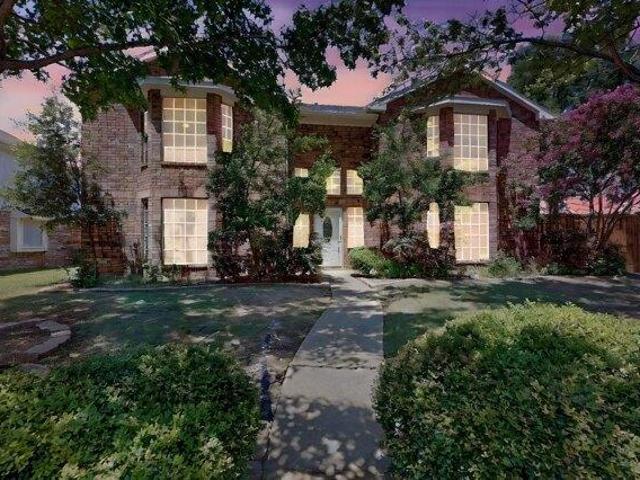 House for sale in Carrollton, Texas