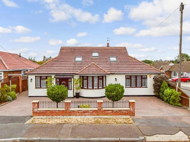 House for sale in Wickford