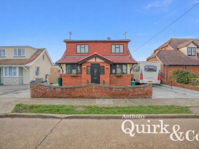 House for sale in Canvey Island