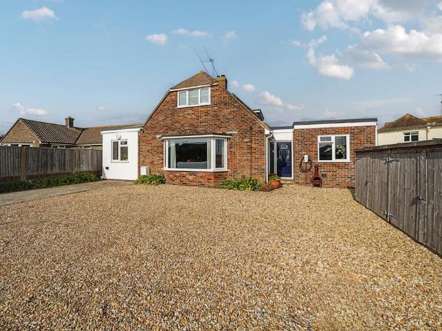 House for sale in Littlecote, West Sussex