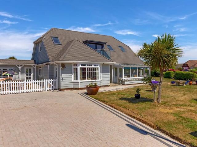 House for sale in Worthing, West Sussex