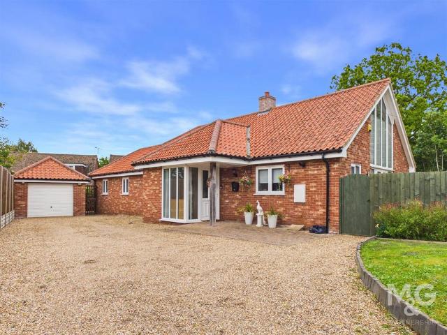 House for sale in Chedburgh, Suffolk