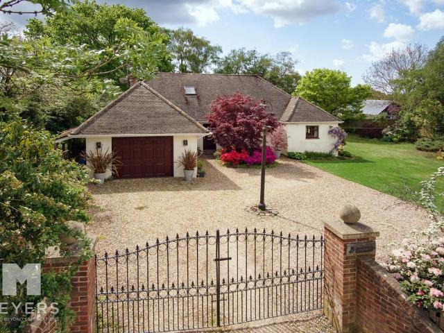 House for sale in Ashurst Bridge, Hampshire
