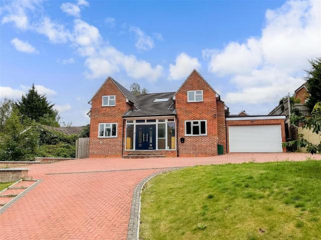 House for sale in Chatham