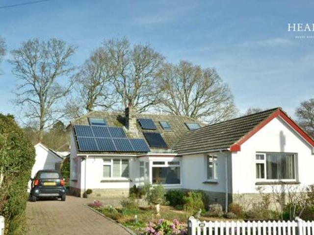 House for sale in Broadstone