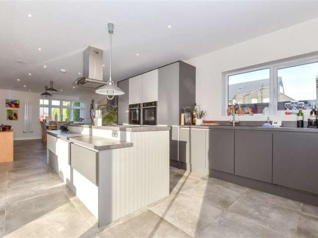 Cottage for sale in Minnis Bay, Acol