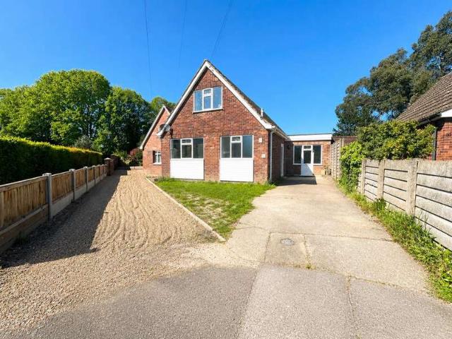 Cottage for sale in Crostwick, Norfolk