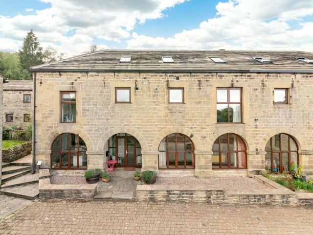 House for sale in Thurgoland, South Yorkshire