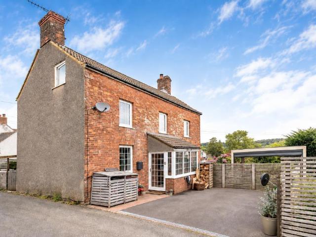 House for sale in Forthay, Stroud